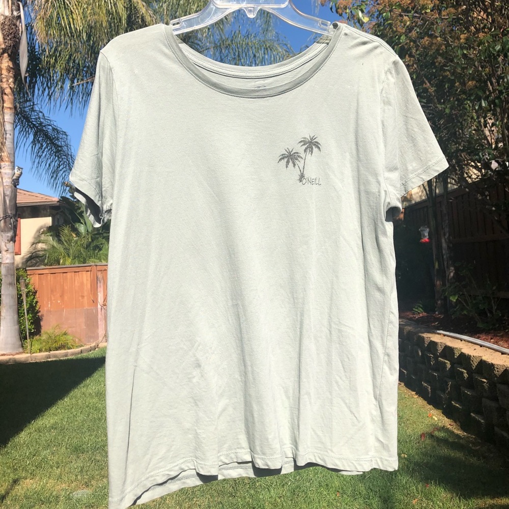 Green O’Neill t-shirt